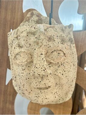 Speckled Stoneware Garden Planter Mask 8.5x6x3.5” Wall Hanging